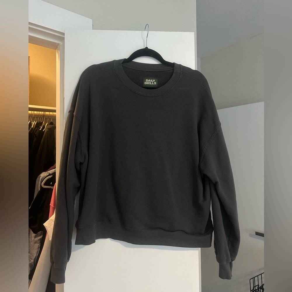 Daily Drills Black Crewneck